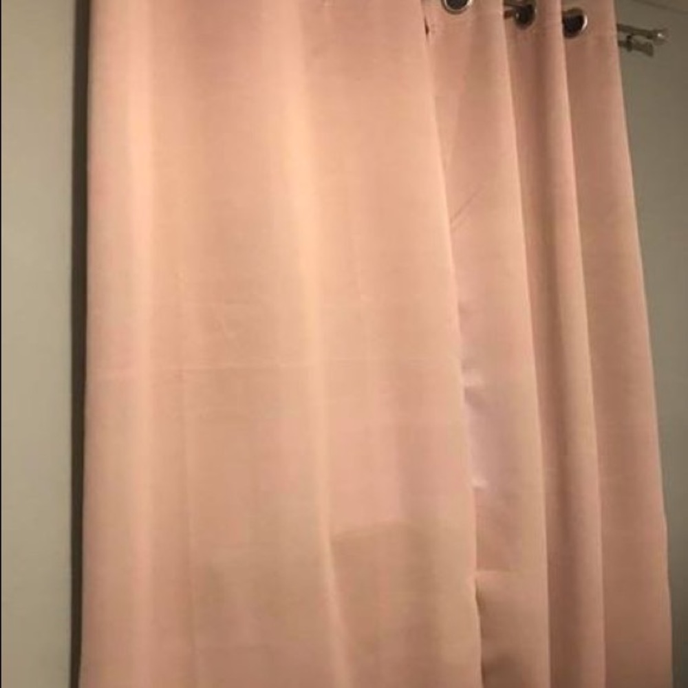 Room decor - Picture 2 of 5
